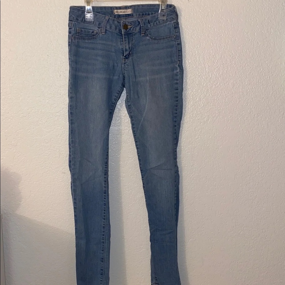 Bullhead skinny jeans
